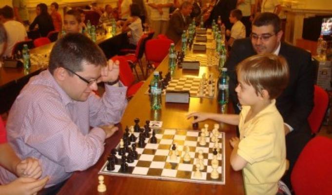 Concurs de şah la Parlament
